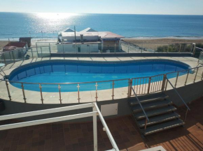 Islantilla-Apartamento con piscina y garaje en primera línea de playa